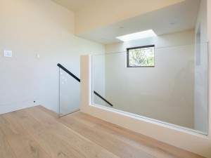 d951af06-6f4b-45c0-8d02-637e9c6f534b - 047